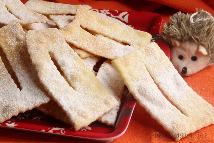 Chiacchiere al forno