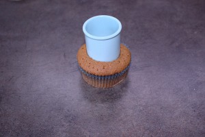 prep_chupa_chups_cupcakes_9